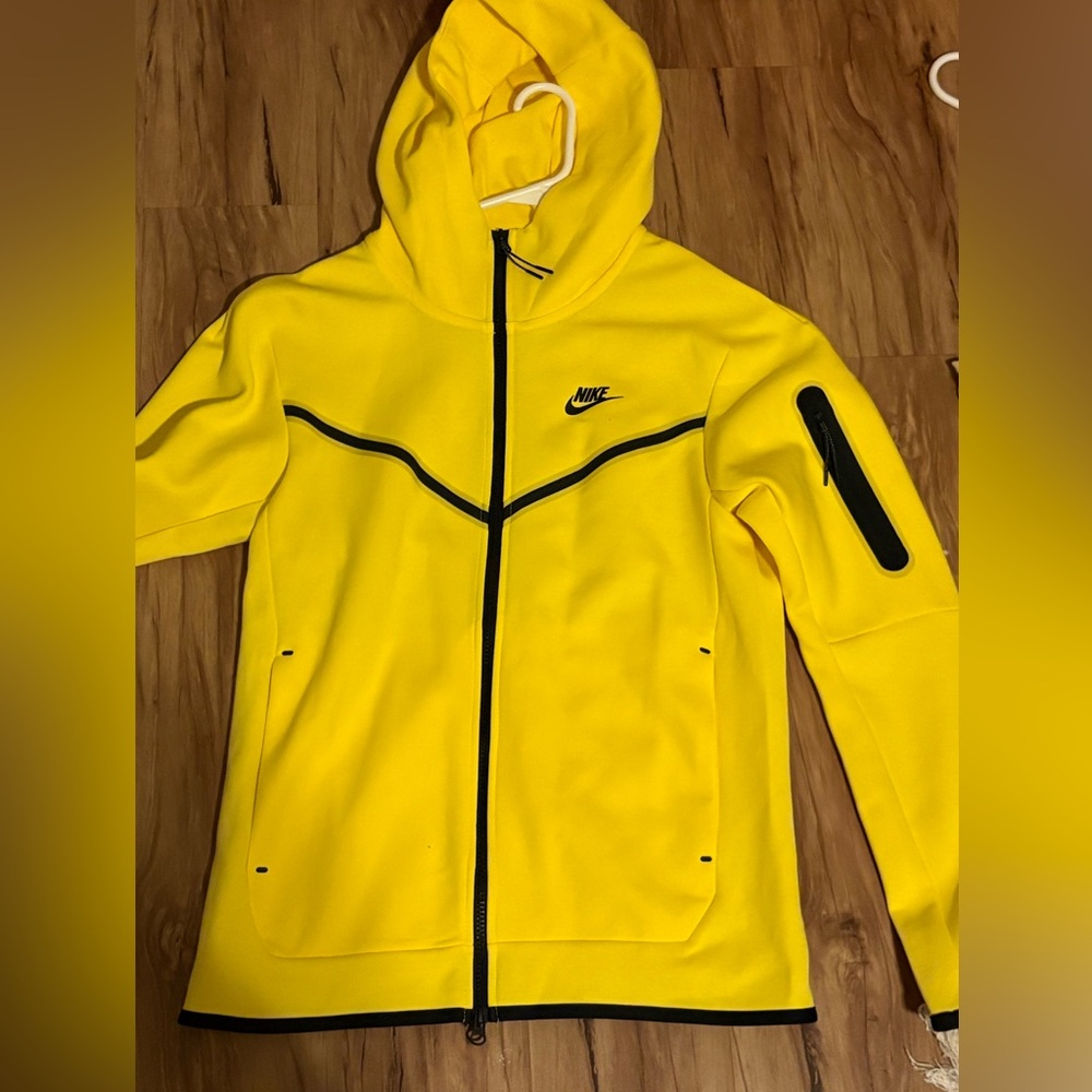 Yellow Nike tech fleece hoodie
